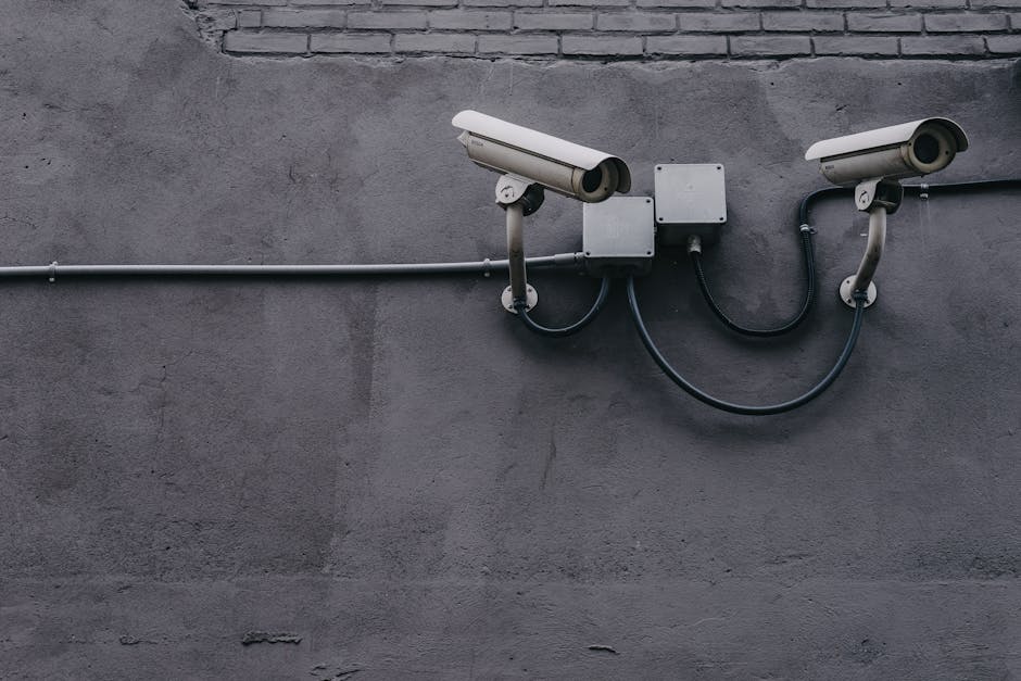 Bahaya! Data Anda Diintai? 5 Trik Anti-Sadap Paling Ampuh, Dijamin Aman Dari Hacker & Pelacak Digital!